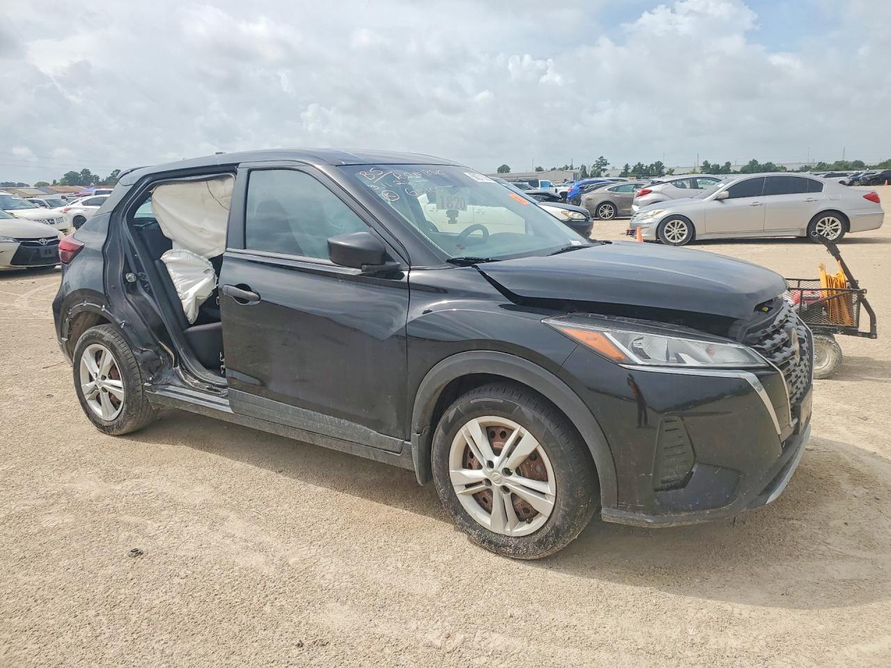 2023 Nissan Kicks S - Фото 4