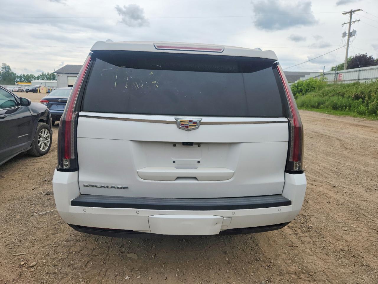 2017 Cadillac Escalade 4Wd Luxury - Фото 6