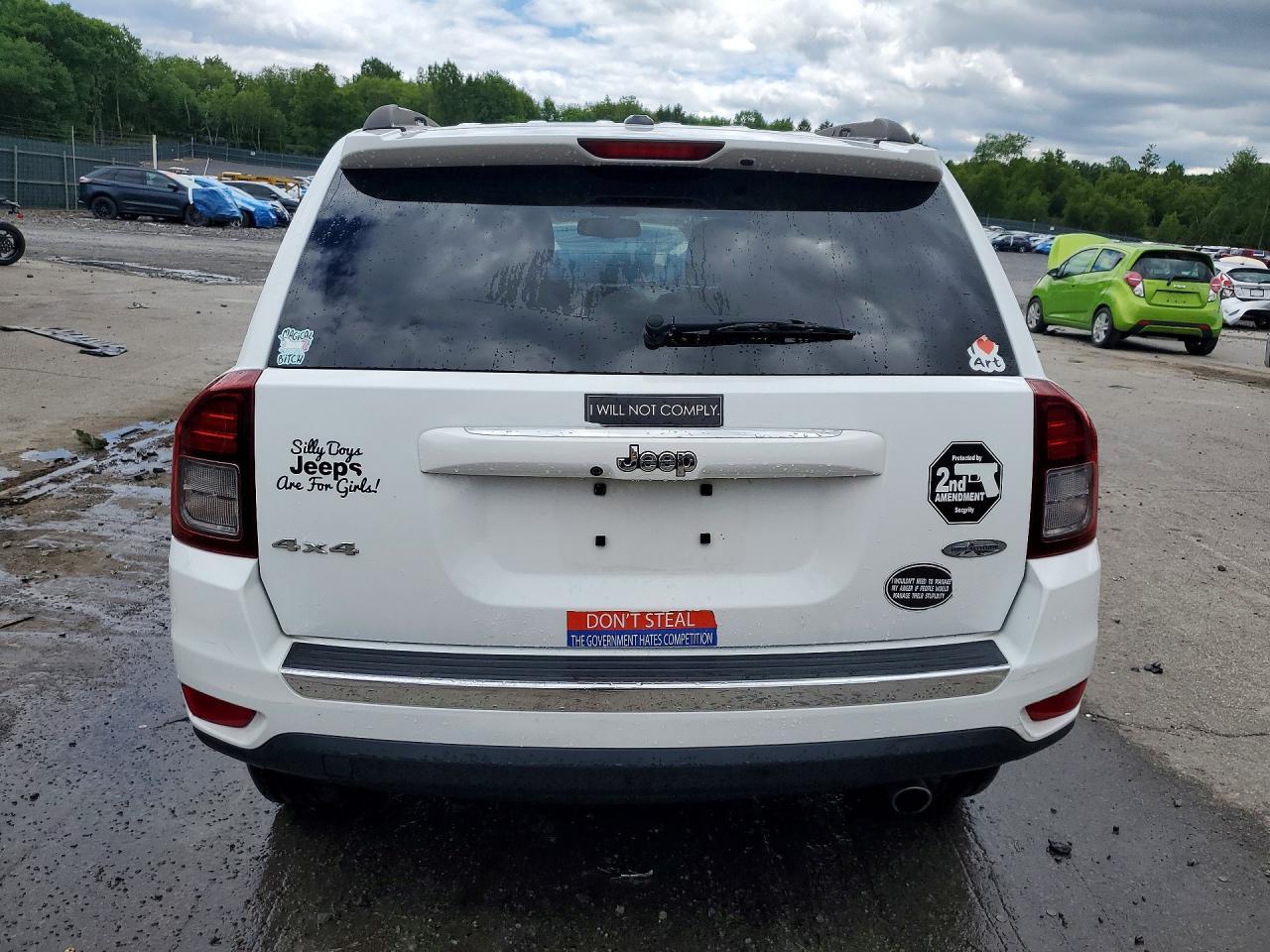 2016 Jeep Compass Latitude - Image 6