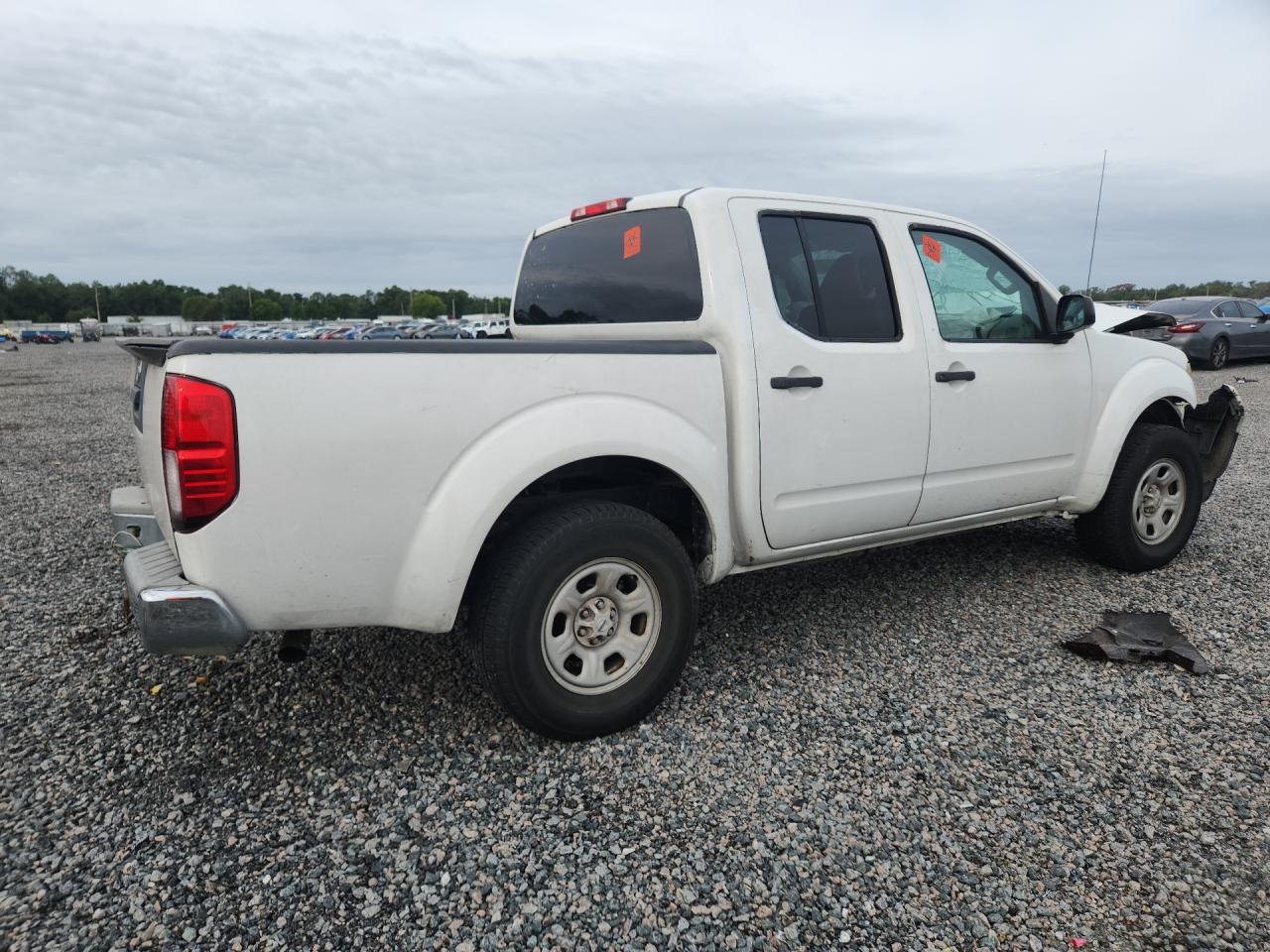 2014 Nissan Frontier S - Фото 3