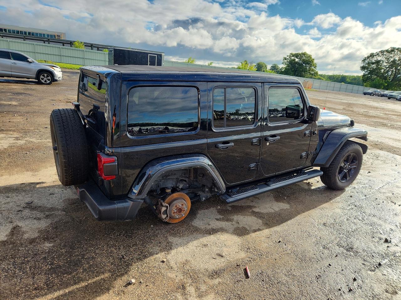 2021 Jeep Wrangler Unlimited Sahara - Фото 3