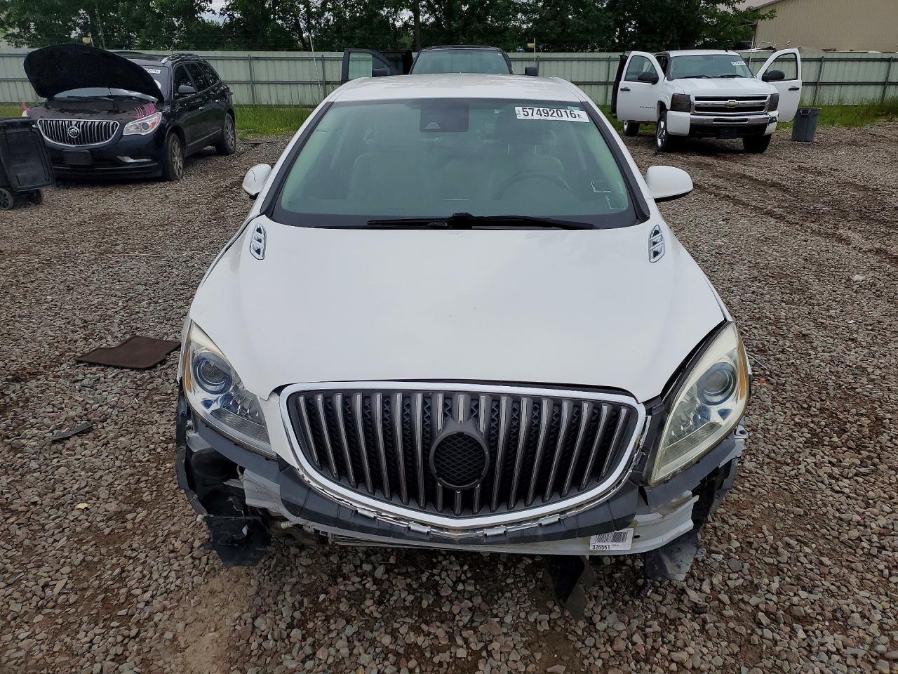 2014 Buick Verano - Image 5