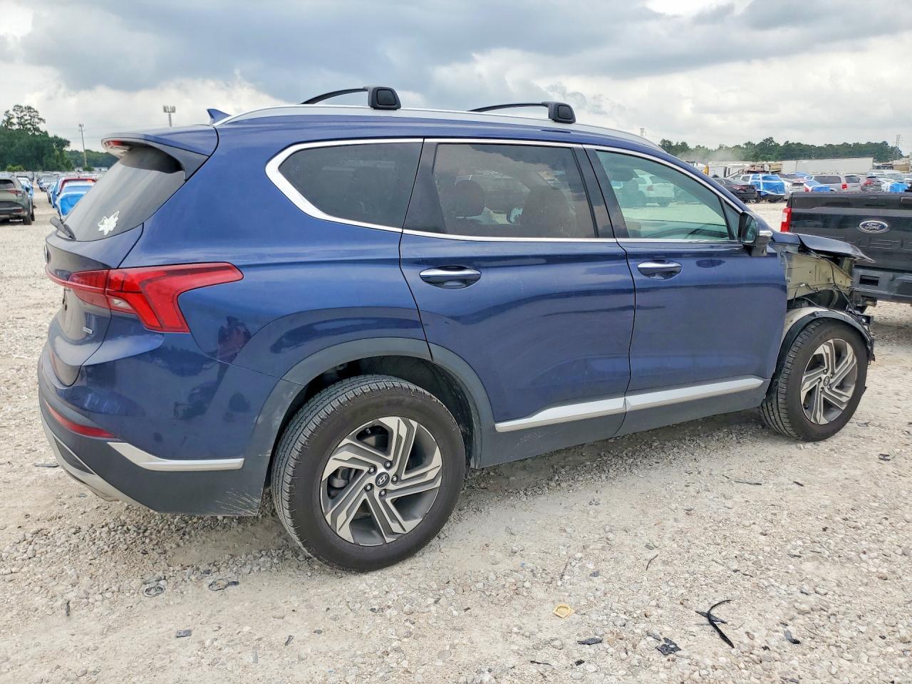 2022 Hyundai Santa Fe Sel - Image 3