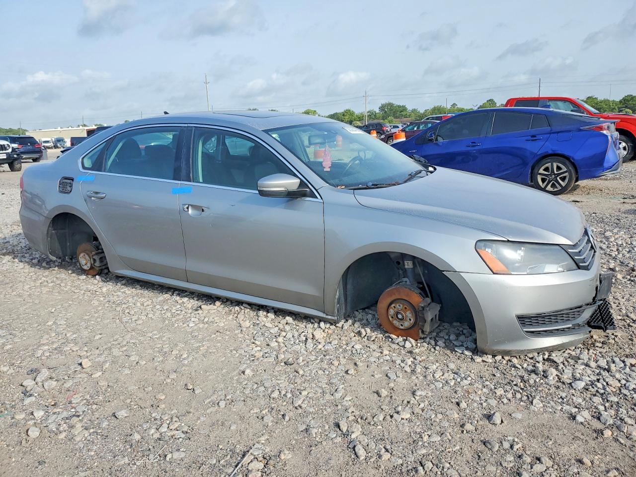 2014 Volkswagen Passat Tdi - Фото 4