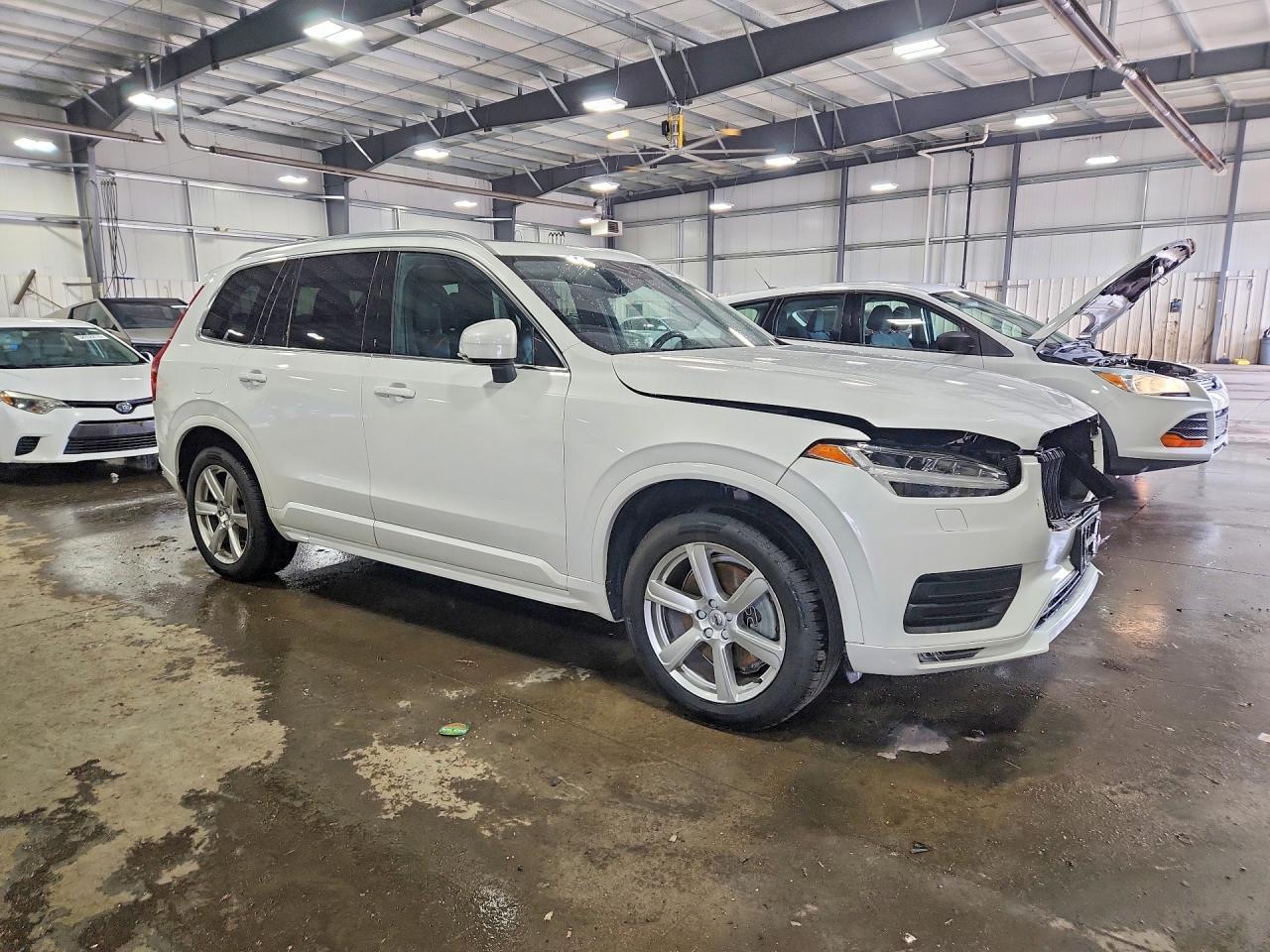 2021 Volvo Xc90 T6 Momentum - Фото 4