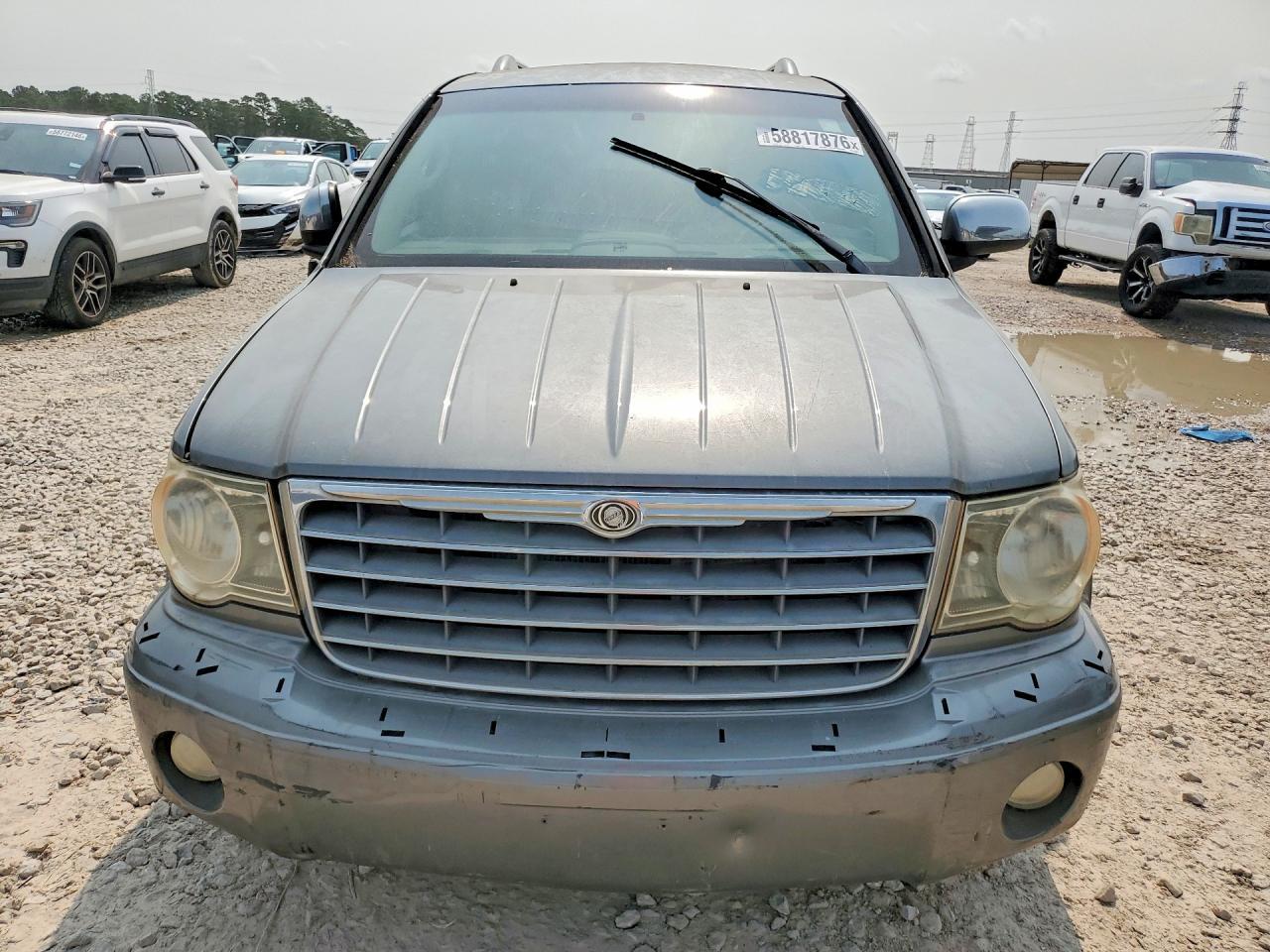 2007 Chrysler Aspen Limited - Image 5