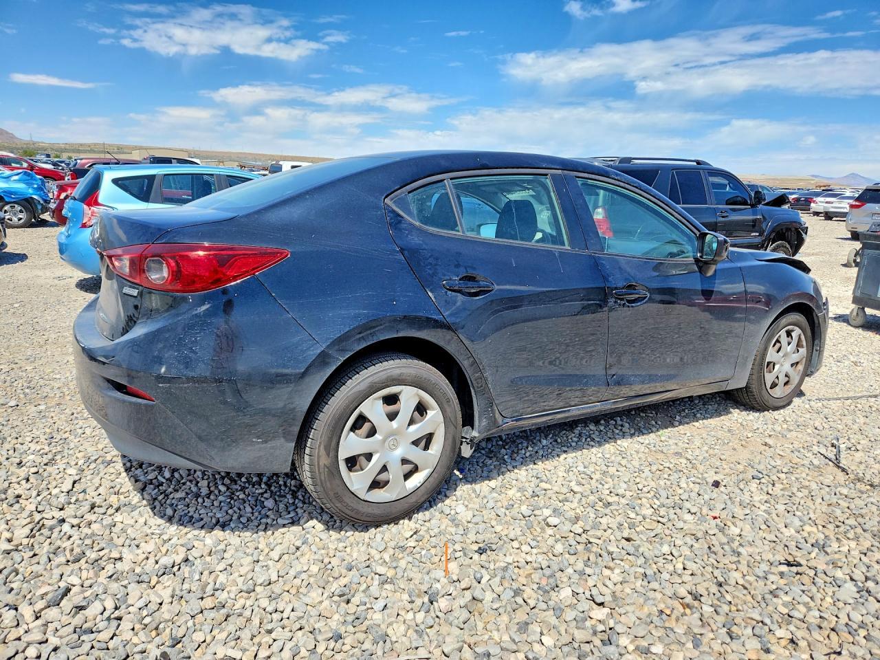 2015 Mazda 3 Sport - Фото 3