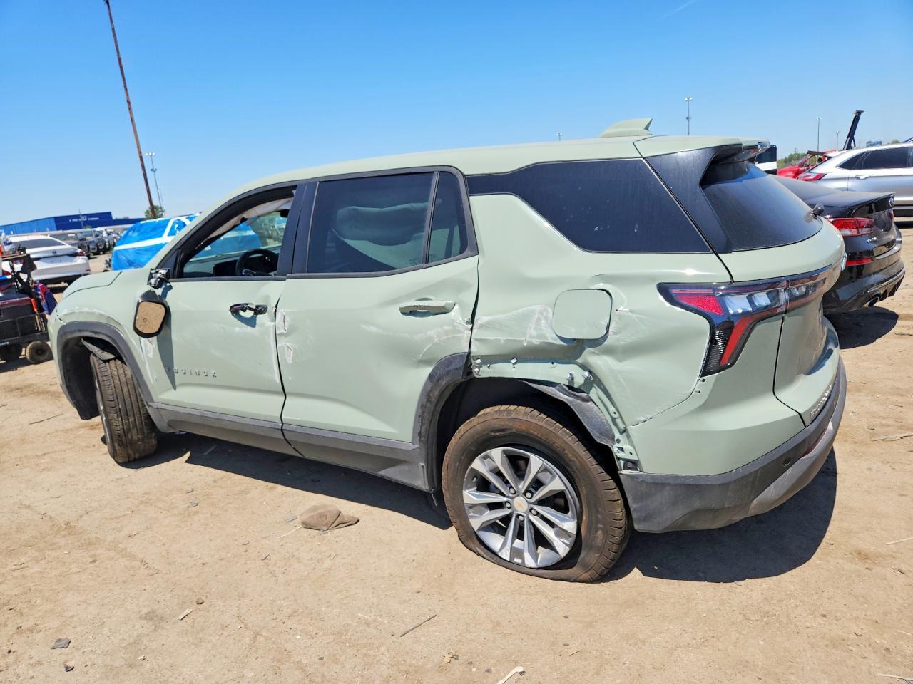 2026 Chevrolet Equinox Lt - Фото 2