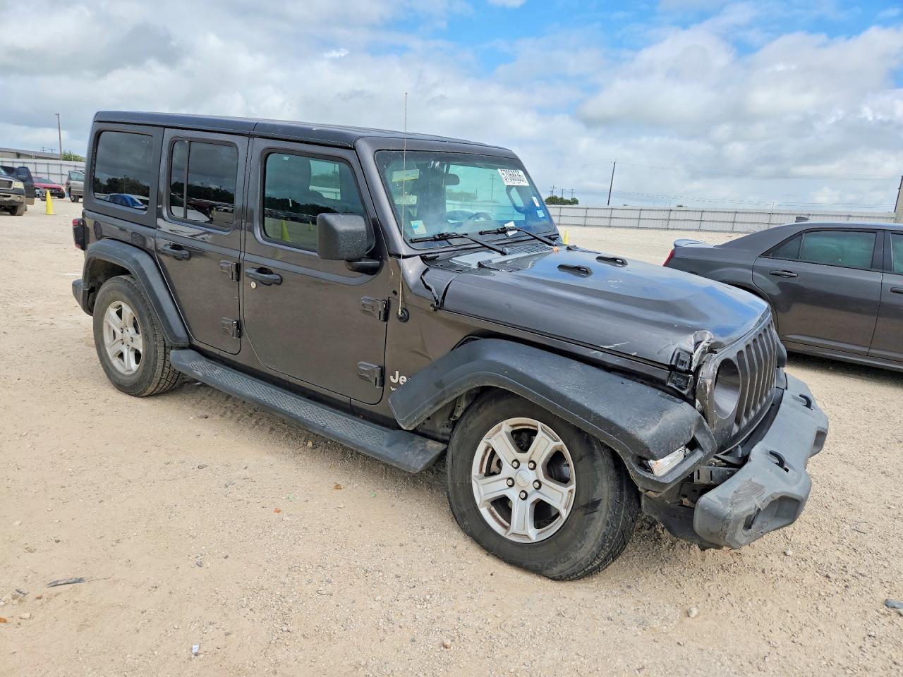2020 Jeep Wrangler Unlimited Sport - Фото 4