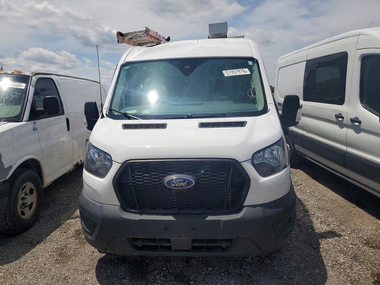 2023 Ford Transit - Фото 5