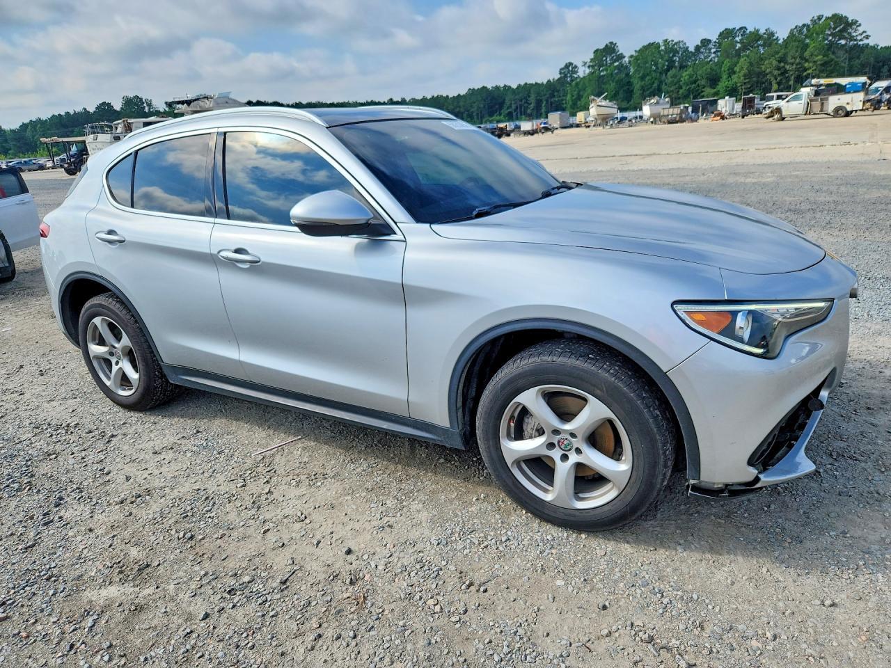 2018 Alfa Romeo Stelvio - Фото 4