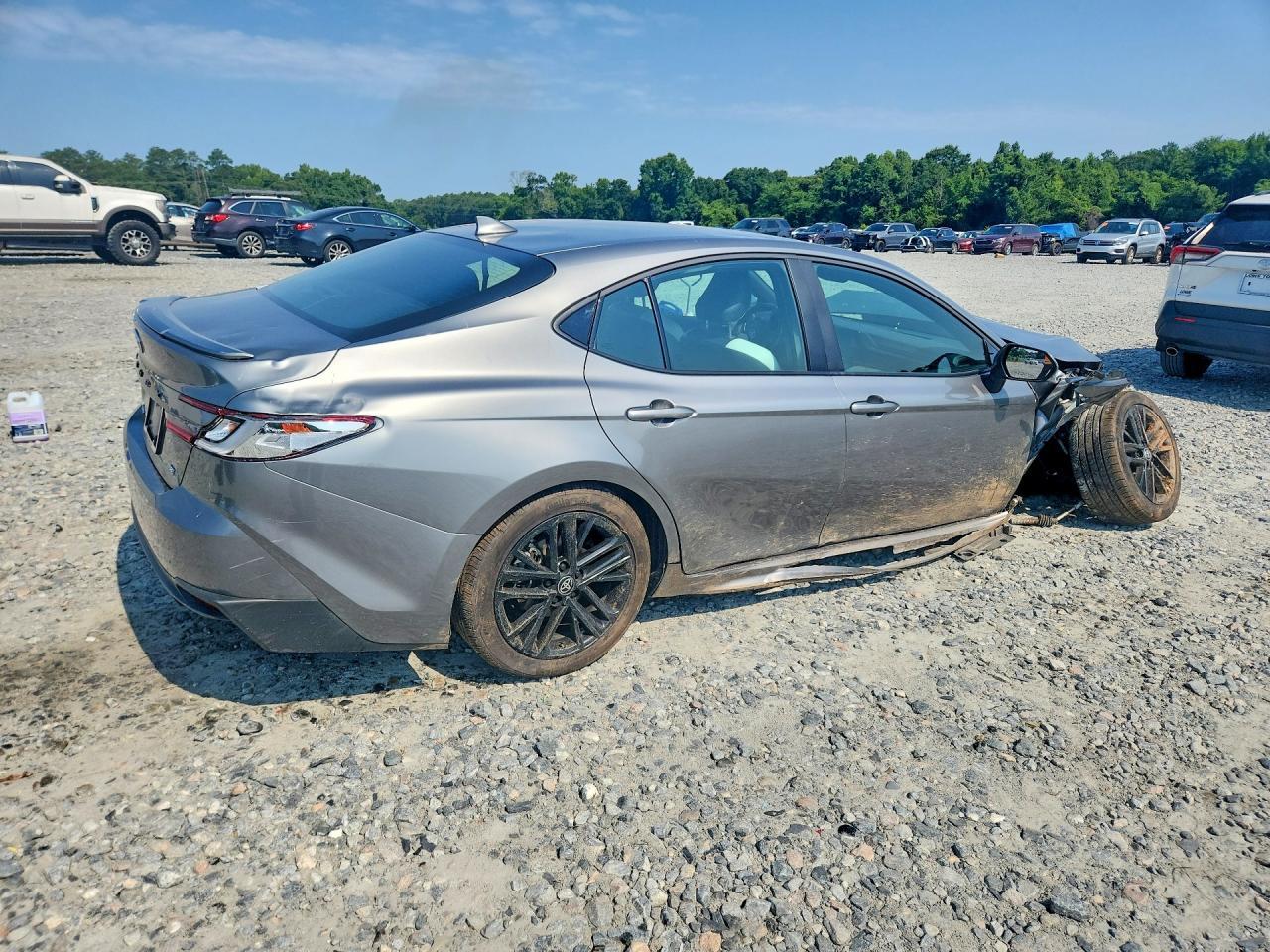2026 Toyota Camry Se - Фото 3