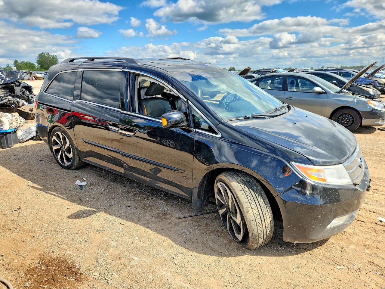 2012 Honda Odyssey Touring/Touring Elite - Фото 4