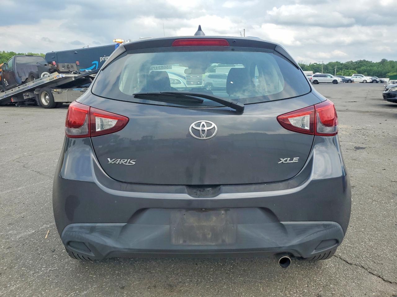 2020 Toyota Yaris Hatchback Xle - Фото 6