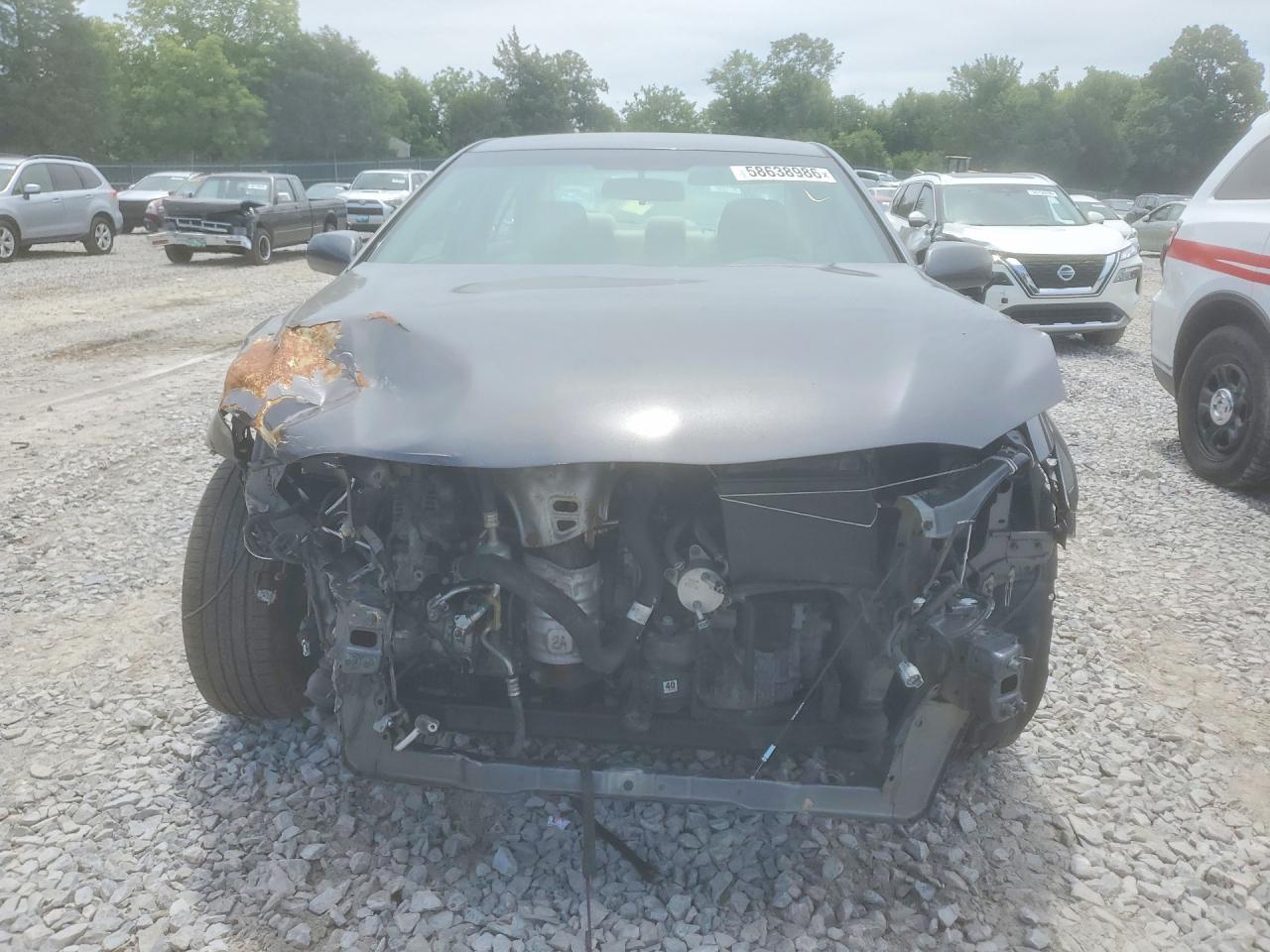 2010 Toyota Camry Le - Фото 5