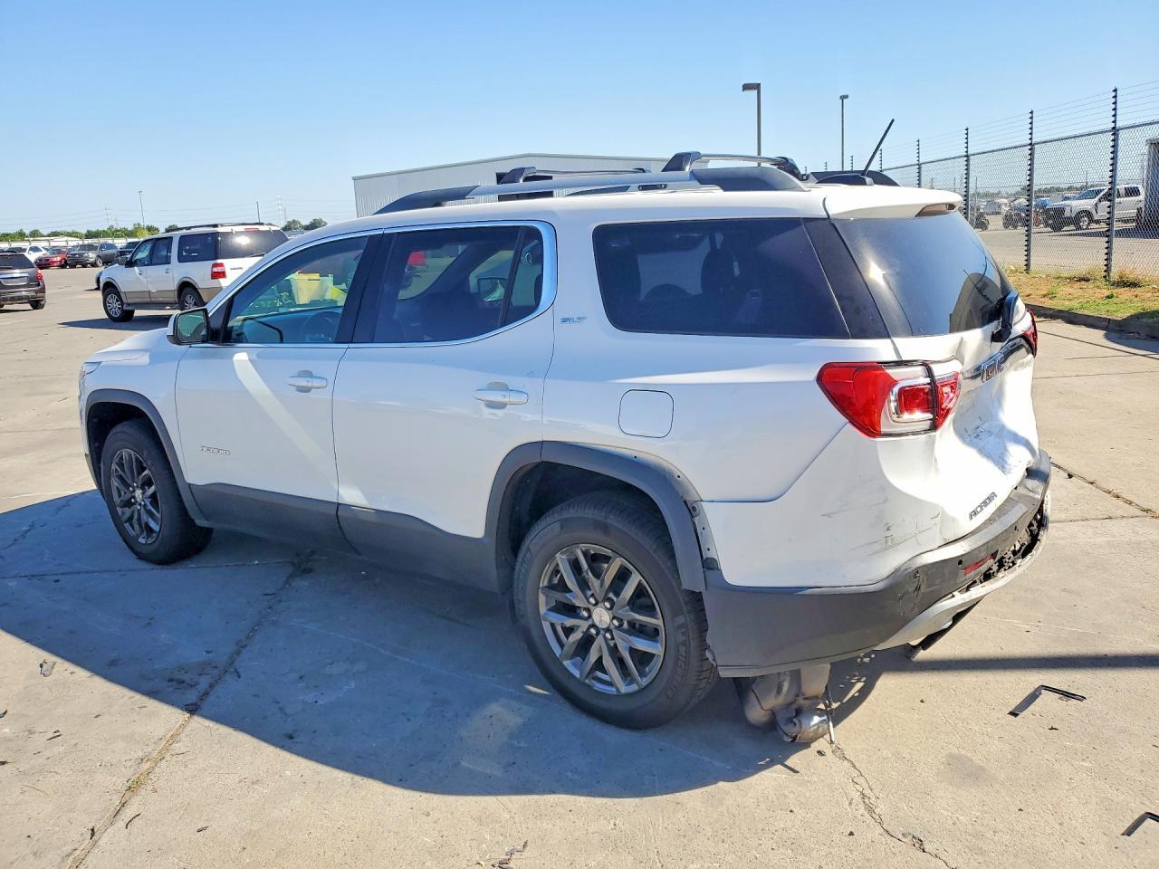 2019 GMC Acadia Slt-1 - Image 2