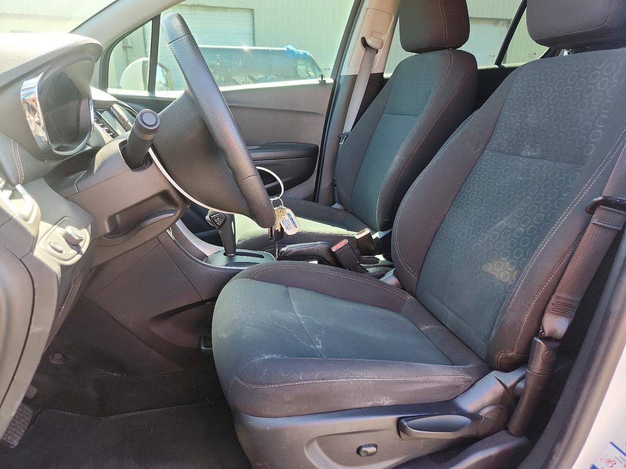 2022 Chevrolet Trax Ls - Фото 7