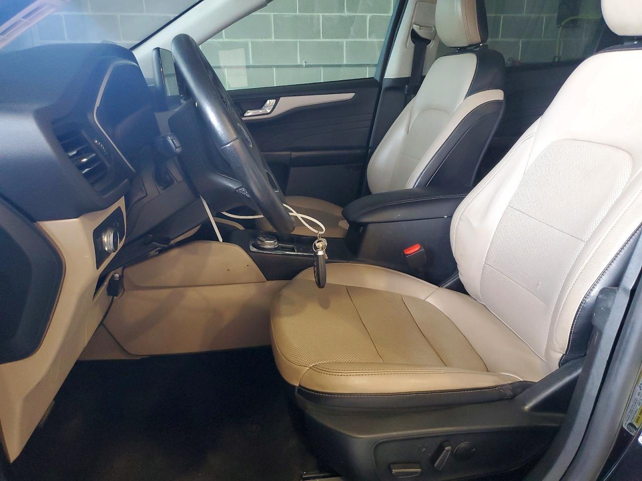 2021 Ford Escape Sel - Image 7