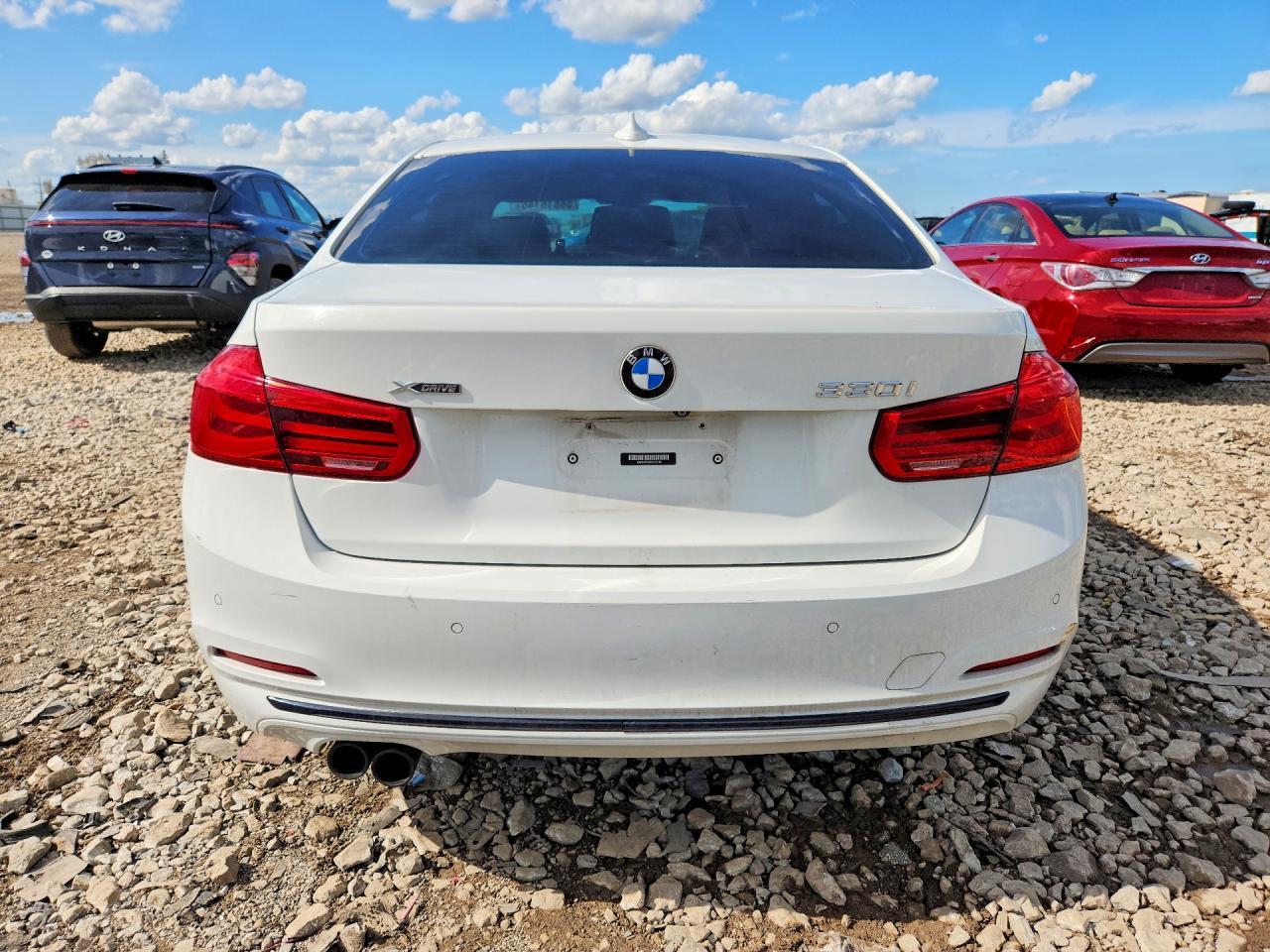 2017 BMW 330 Xi - Image 6