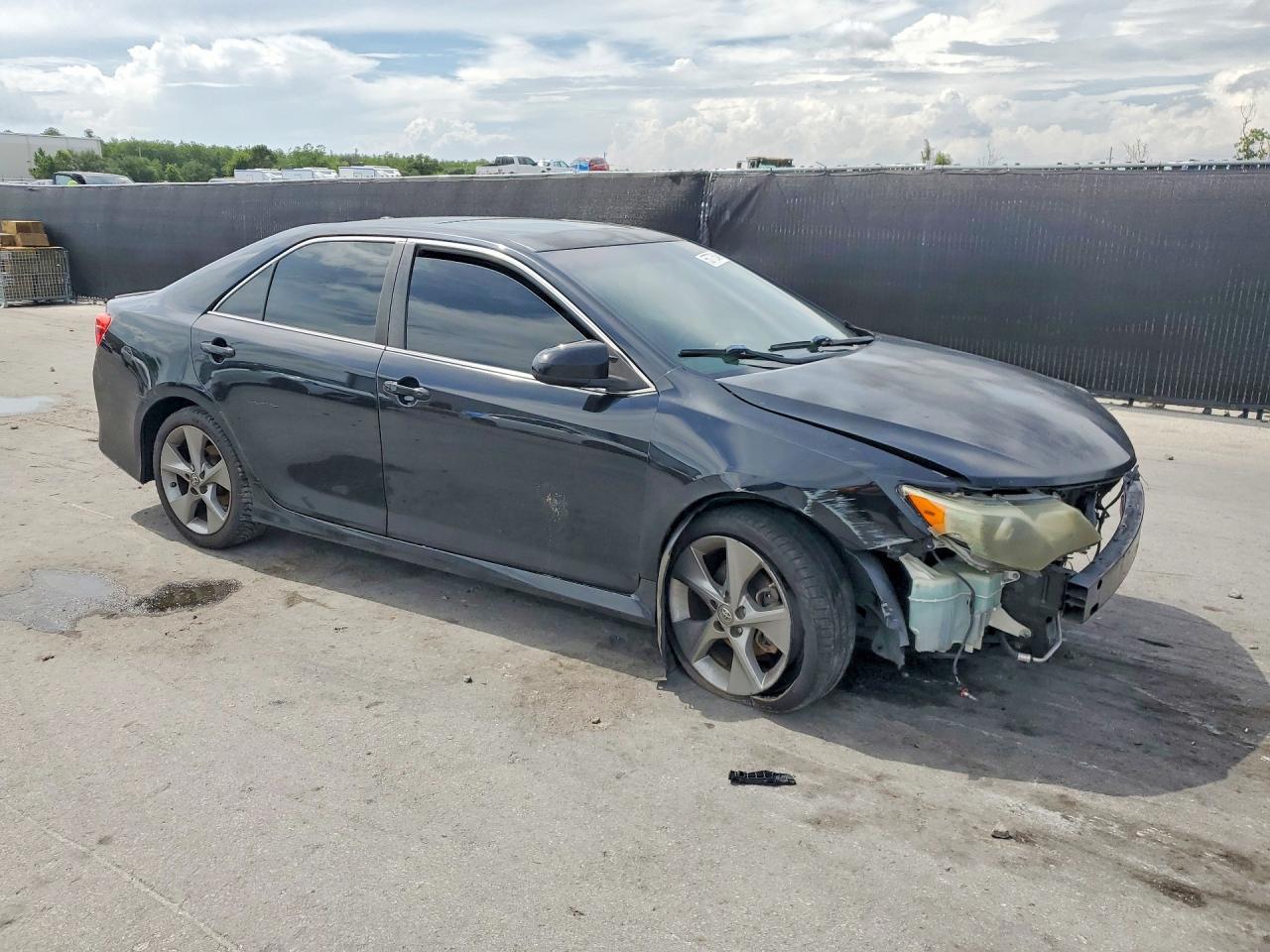 2014 Toyota Camry Se V6 - Фото 4