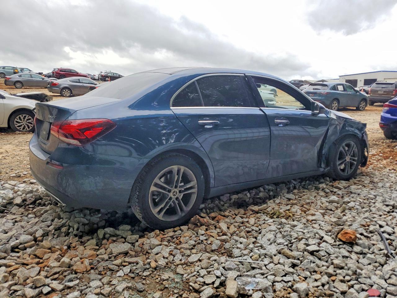 2020 Mercedes-Benz A 220 4Matic - Фото 3