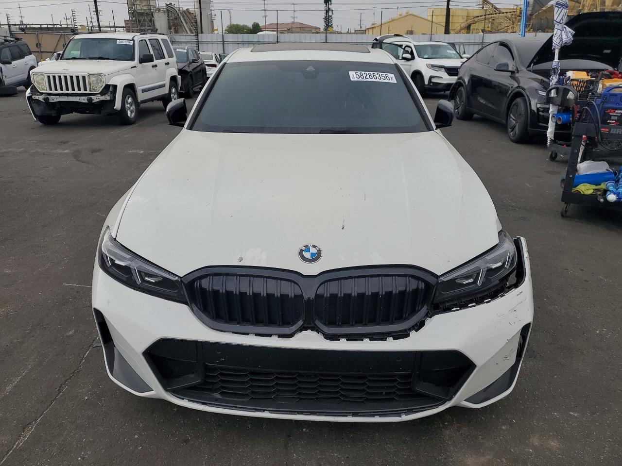 2026 BMW 330I - Фото 5