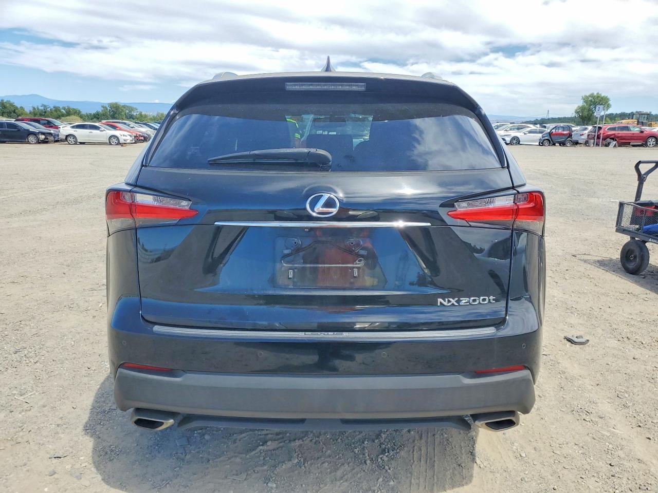 2017 Lexs Nx 200T - Фото 6