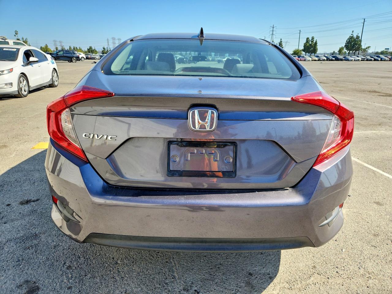 2018 Honda Civic Ex - Image 6
