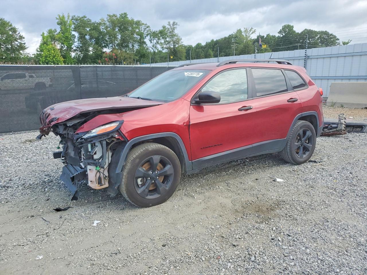 2016 Jeep Cherokee Sport