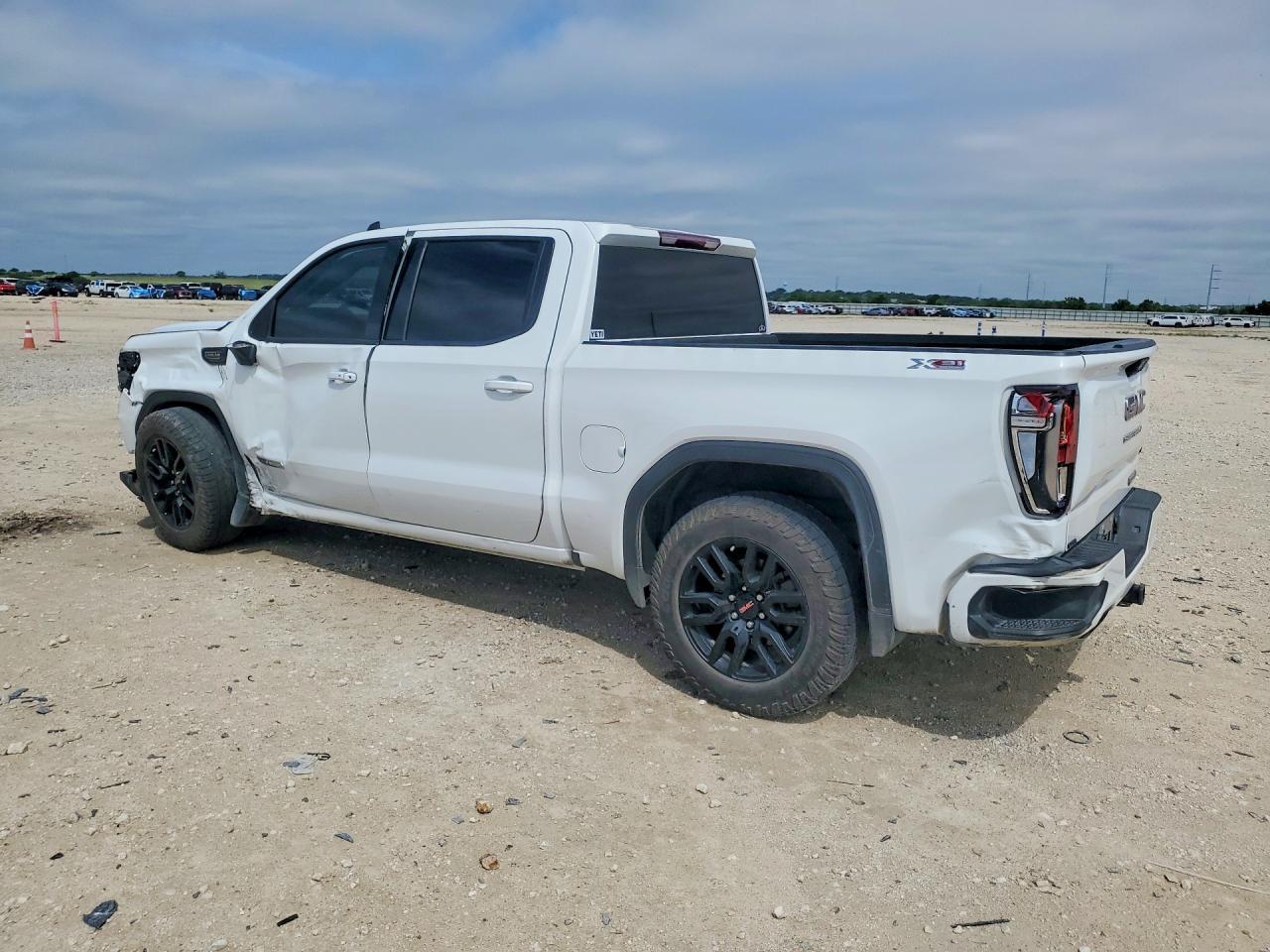 2022 GMC Sierra K1500 Elevation - Фото 2
