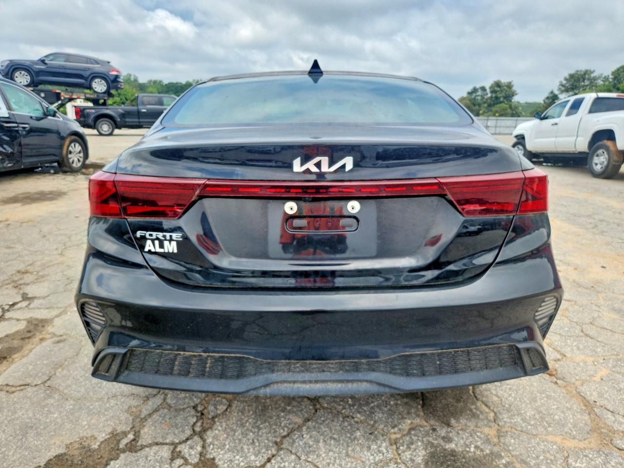2022 Kia Forte Lxs - Фото 6