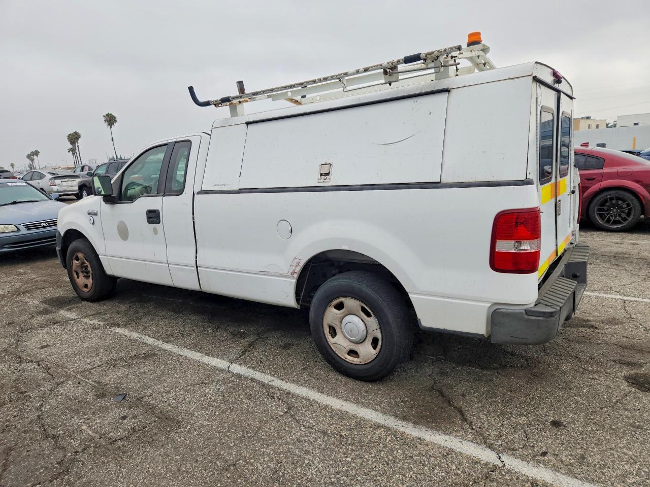 2008 Ford F150 - Image 2