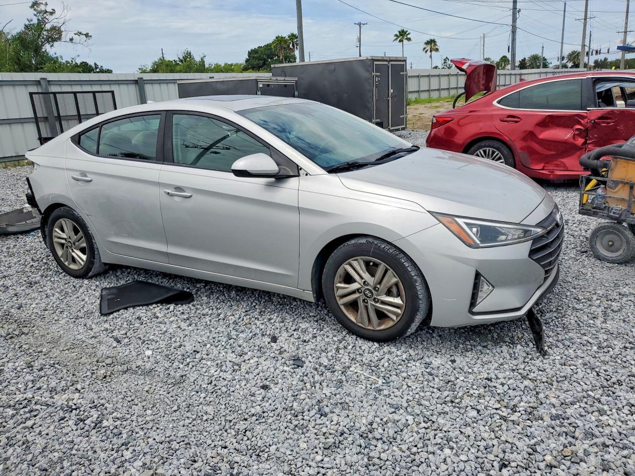 2019 Hyundai Elantra Value Edition - Фото 4