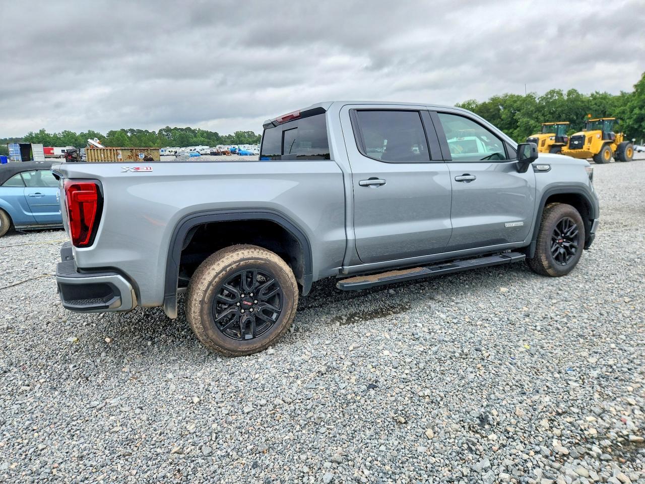 2026 GMC Sierra K1500 Elevation - Фото 3