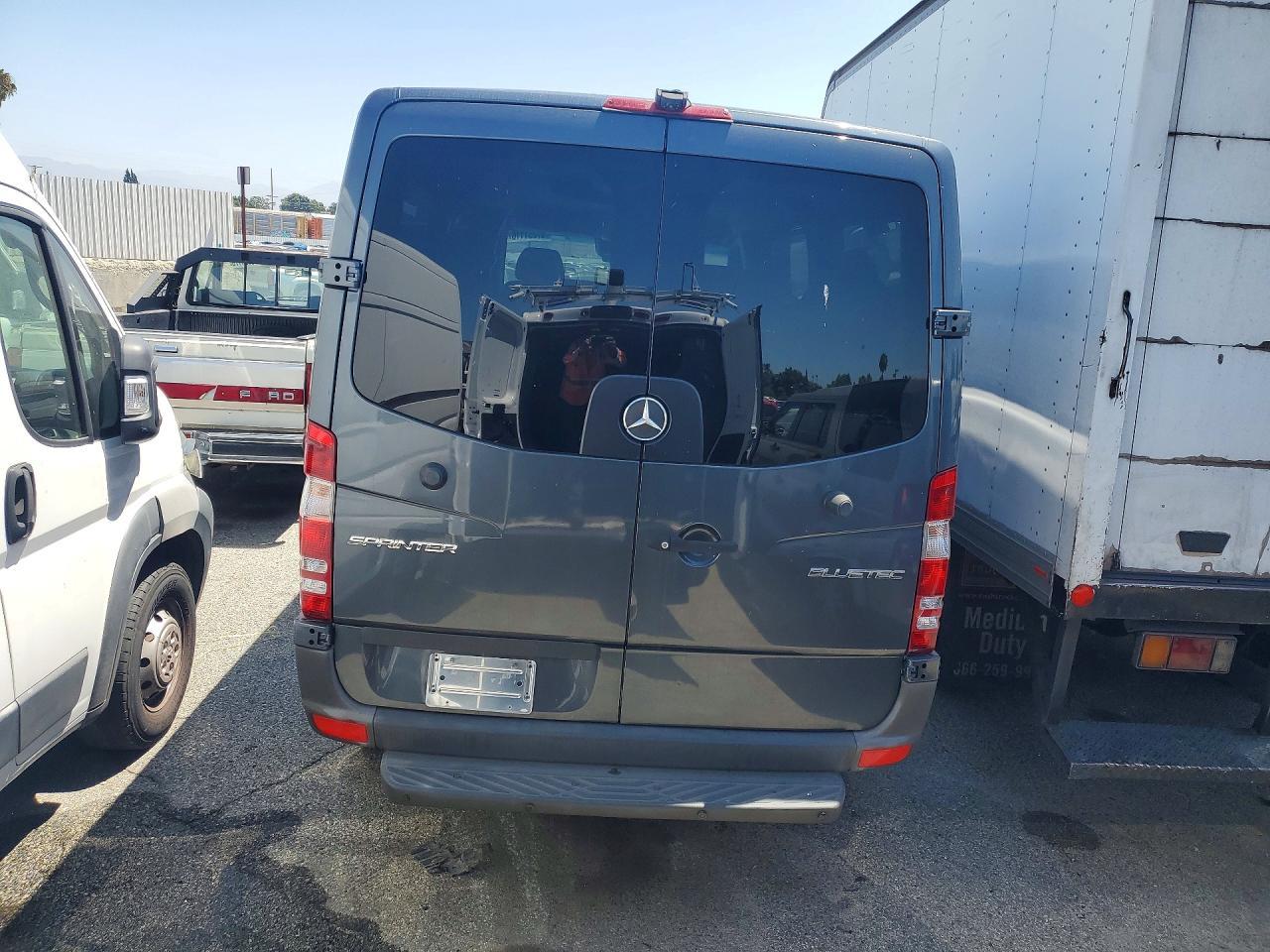 2014 Mercedes-Benz Sprinter 2500 - Фото 6