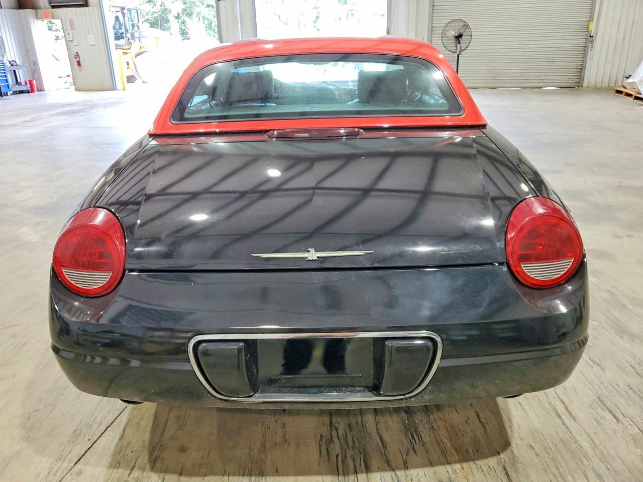 2002 Ford Thunderbird - Image 6