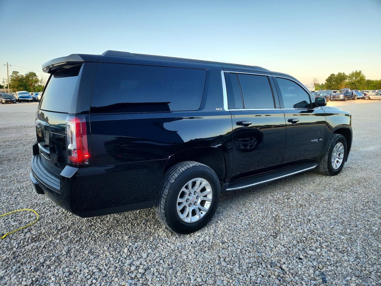 2018 GMC Yukon Xl C1500 Slt - Фото 3