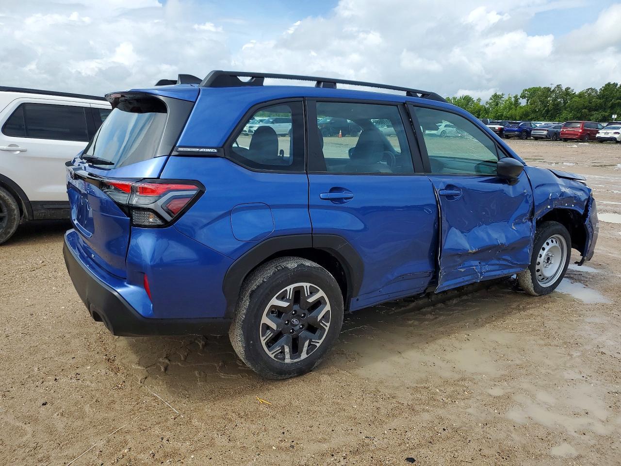 2026 Subaru Forester - Фото 3