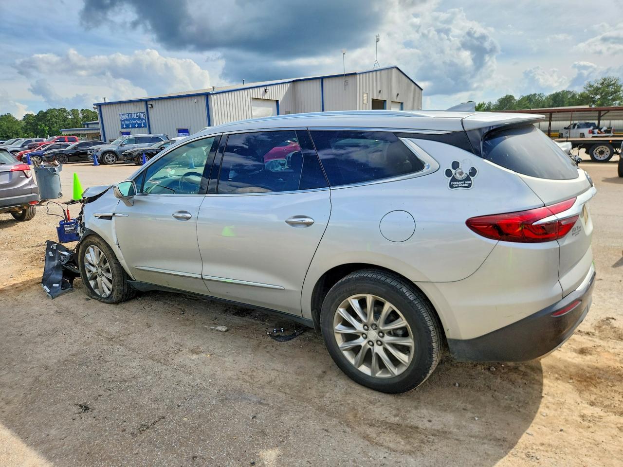 2019 Buick Enclave Premium - Image 2