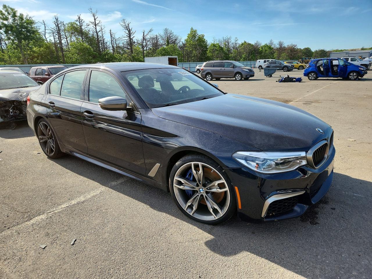 2020 BMW M550Xi - Фото 4