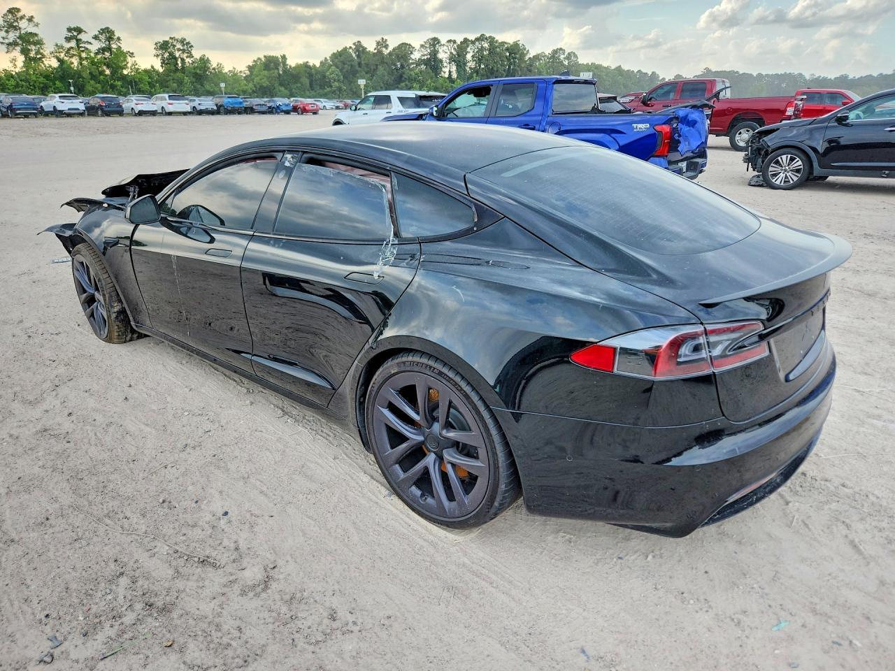 2021 Tesla Model S - Фото 2