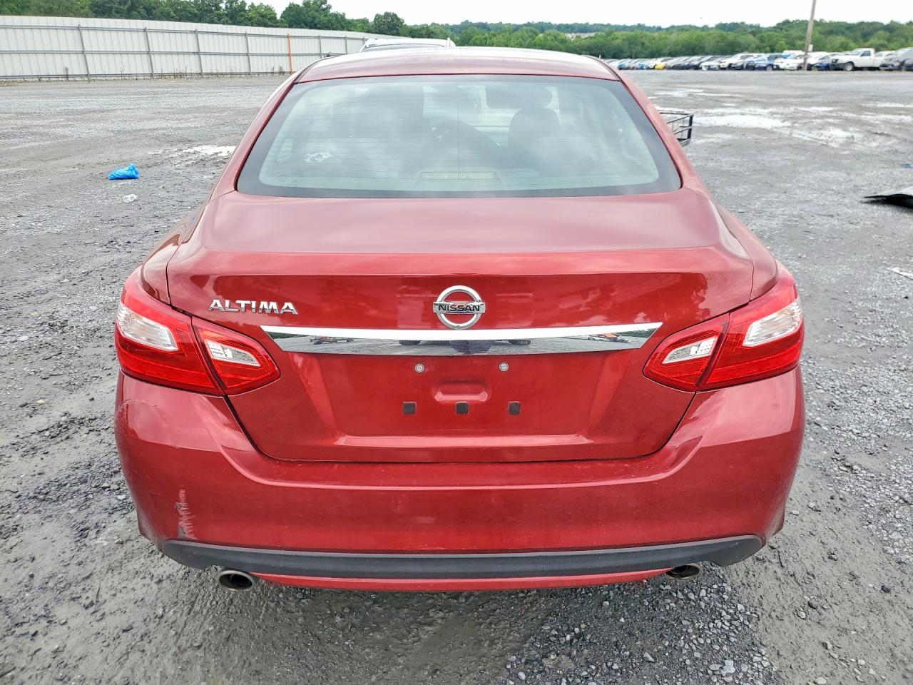 2016 Nissan Altima 2.5 S - Image 6