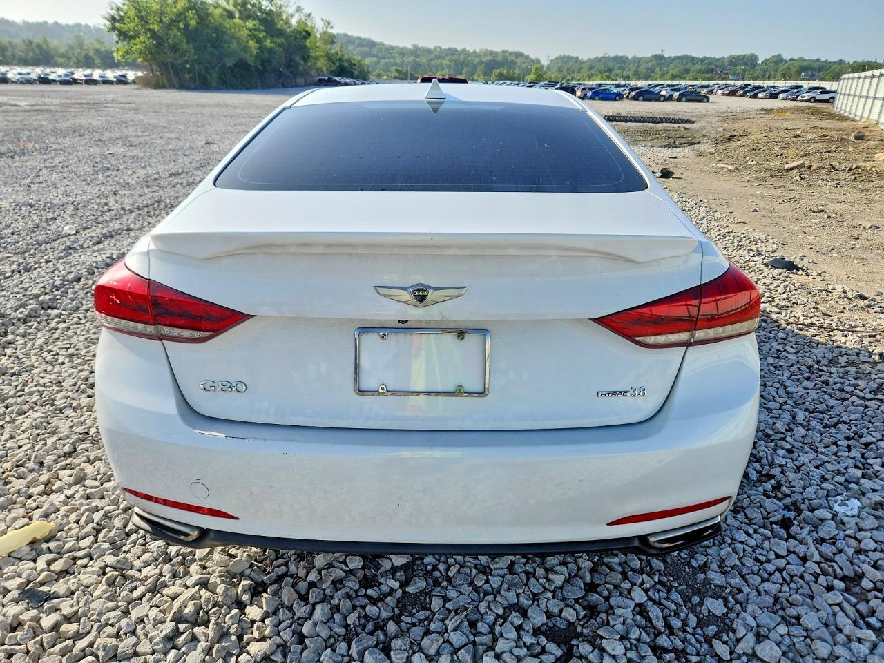 2015 Hyundai Genesis 3.8L - Фото 6