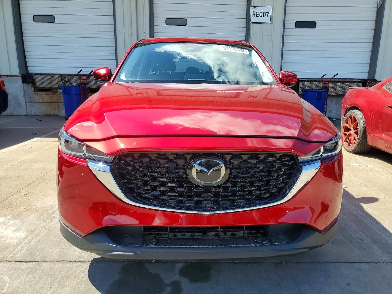2022 Mazda Cx-5 Preferred - Image 5