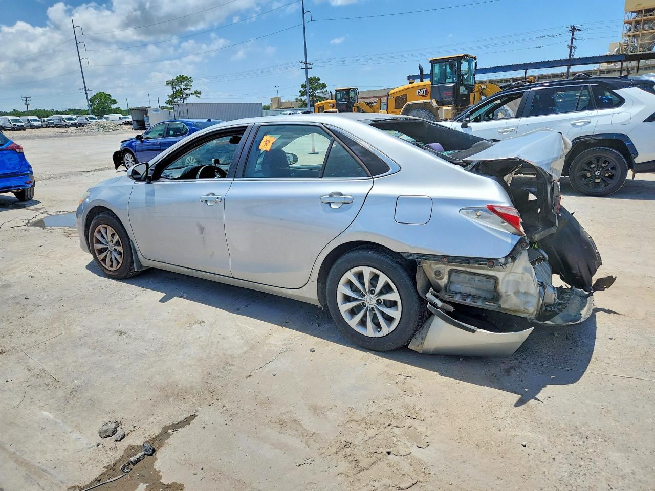 2017 Toyota Camry Le - Image 2