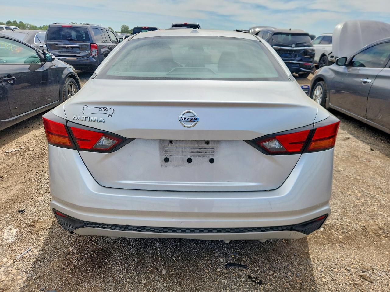 2019 Nissan Altima S - Image 6
