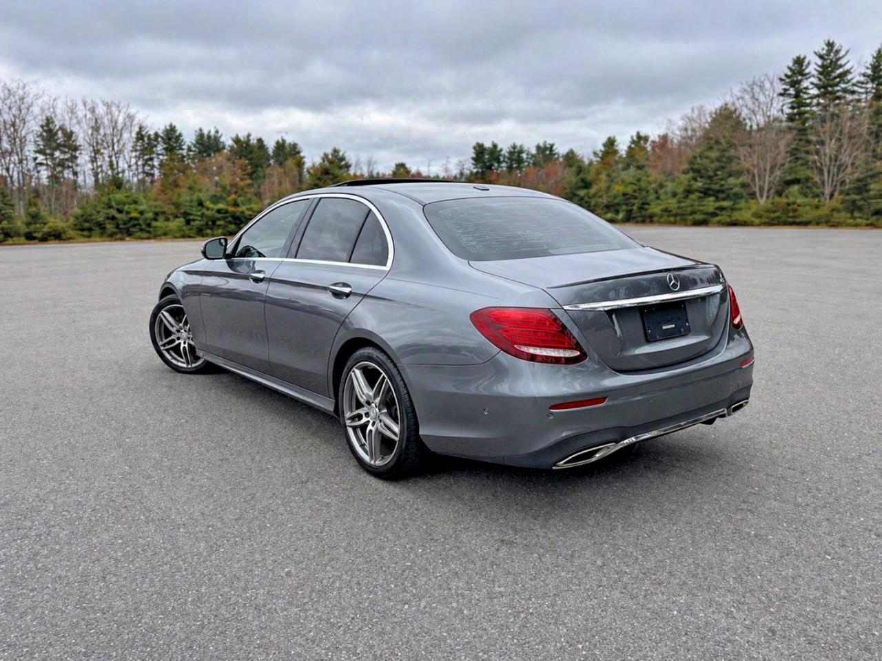 2017 Mercedes-Benz E 300 4Matic - Фото 3