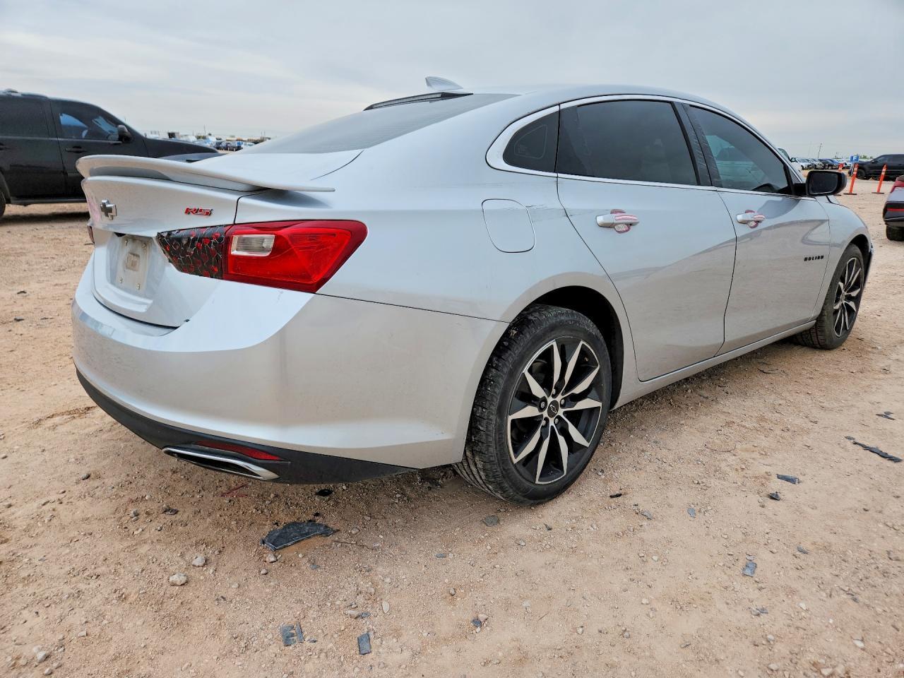 2021 Chevrolet Malibu Rs - Фото 3