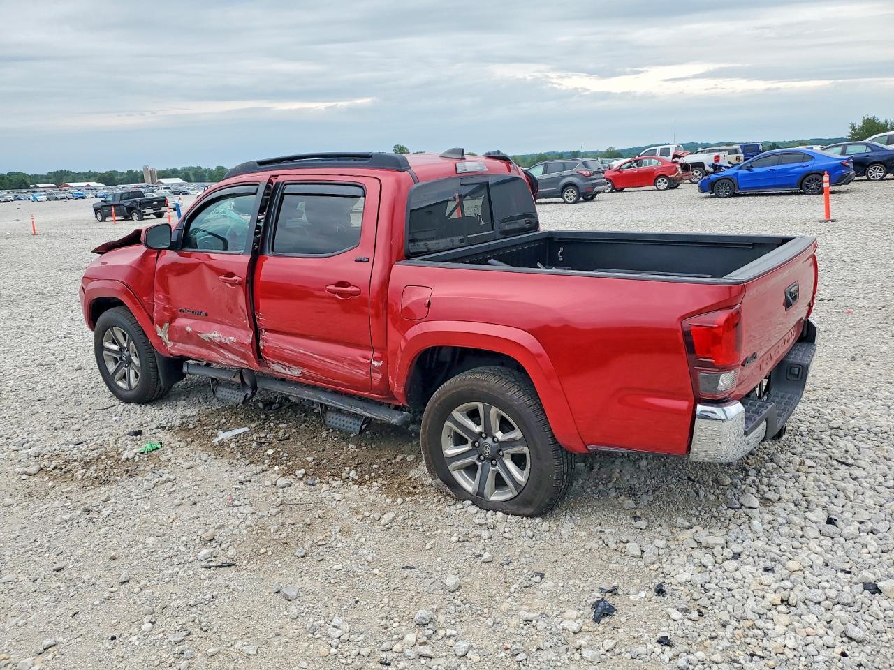 2023 Toyota Tacoma Sr5 V6 - Image 2