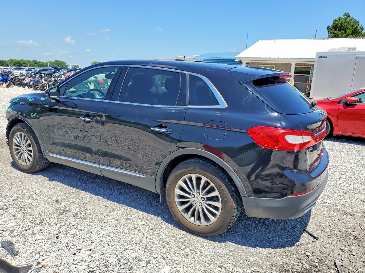 2017 Lincoln Mkx Select - Image 2